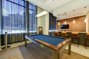 2M-street-apartments-amenity-clubroom-pool-table