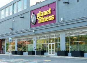 planet fitness gym near the oaks apartments in washington dc
