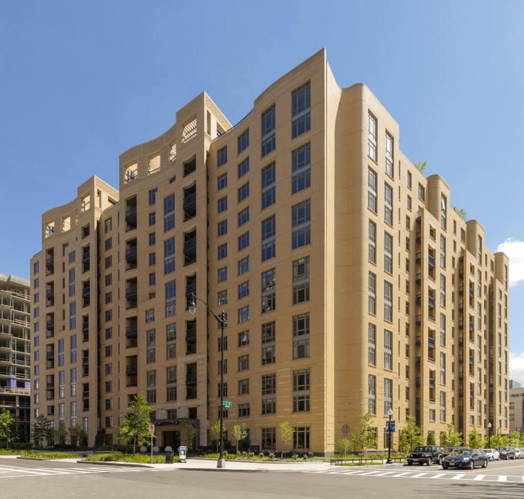 exterior view of park chelsea apartments in washington dc
